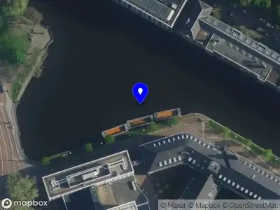 Politie met grote spoed naar de Roetersstraat in Amsterdam vanwege overval