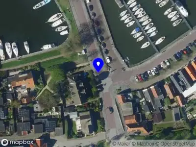 Brandweer met gepaste spoed naar de Hoogesteeg in Medemblik vanwege afgaan rookmelder