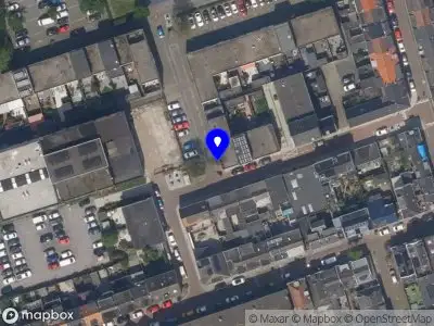 Ambulance met gepaste spoed naar de Nieuwstraat in Vlaardingen