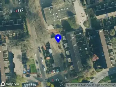 Brandweer met grote spoed naar de Nico Maasstraat in Hengelo