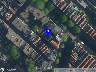 112 melding Ambulance met grote spoed naar de Zakslootje in Amsterdam