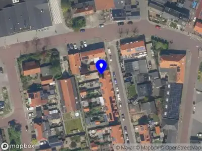 Ambulance met gepaste spoed naar de Wilhelminastraat in Rozenburg