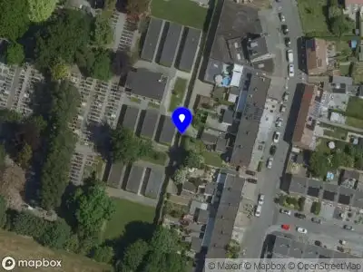 Brandweer en politie met grote spoed naar de Einsteinstraat in Maastricht vanwege waarnemen gaslucht