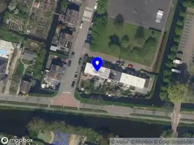 Ambulance met grote spoed naar de Walvispad in Krimpen aan de Lek