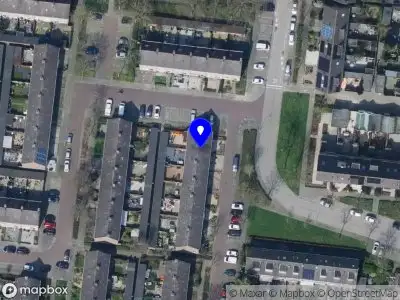 Brandweer met grote spoed naar de Schrankstraat in 's-Gravendeel vanwege reanimatie