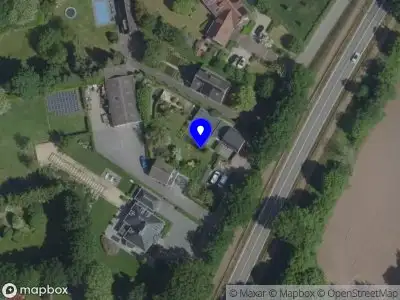 Brandweer met grote spoed naar de Geldropse Ventweg in Helmond vanwege voertuigbrand