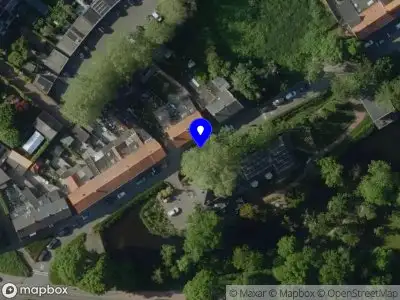 112 melding Brandweer en politie met grote spoed naar de Doolhofstraat in Weert vanwege waarnemen gaslucht