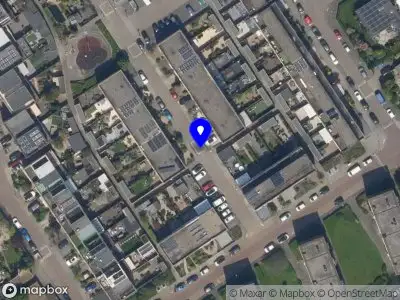 Ambulance met grote spoed naar de Burgemeester Kieboomlaan in Vlaardingen