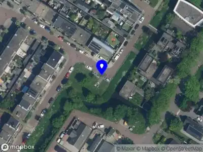 Ambulance met gepaste spoed naar de Ladogameerhof in Amsterdam