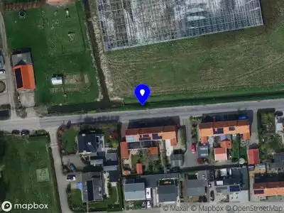 Ambulance met grote spoed naar de Brabersweg in Mijnsheerenland