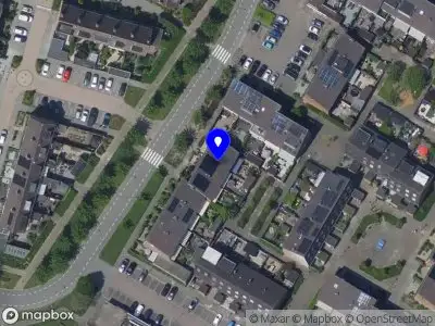 Ambulance met gepaste spoed naar de Stellingmolen in Papendrecht