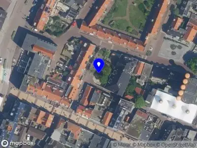 Ambulance met gepaste spoed naar de Dorpsplein in Zandvoort