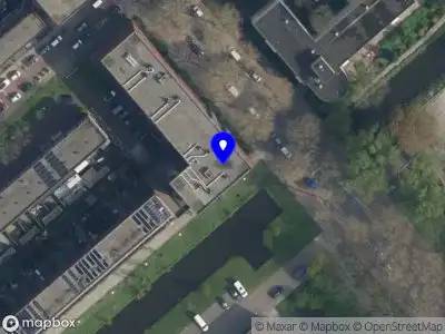 Ambulance met grote spoed naar de Parkzijde in 's-Gravenhage