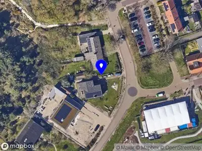 Brandweer met grote spoed naar de Vuurboetsplein in Vlieland vanwege gebouwbrand