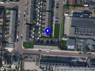 112 melding Ambulance met grote spoed naar de Rozenlaan in Numansdorp