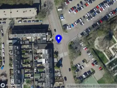 Ambulance met grote spoed naar de Frans Halsstraat in Ridderkerk