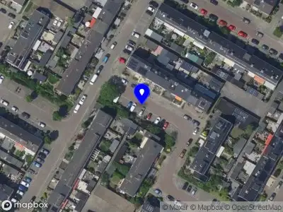 Ambulance met grote spoed naar de Hans Memlingstraat in Papendrecht