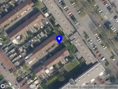 Brandweer met gepaste spoed naar de Drontermeer in Rotterdam vanwege afhijsen patient