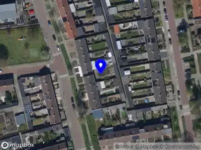 Politie naar de Julianalaan in Etten-Leur