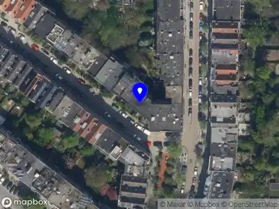 112 melding Ambulance met gepaste spoed naar de Van Weelstraat in Rotterdam