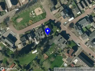 Brandweer met grote spoed naar de Grundel in Angeren vanwege middelgrote brand