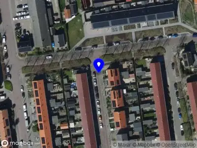 Ambulance met grote spoed naar de Diderik van Zierikzeelaan in Dirksland