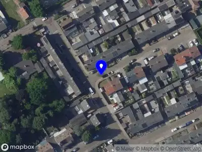 Brandweer en politie met grote spoed naar de Pastoor de Witstraat in Putte vanwege waarnemen gaslucht