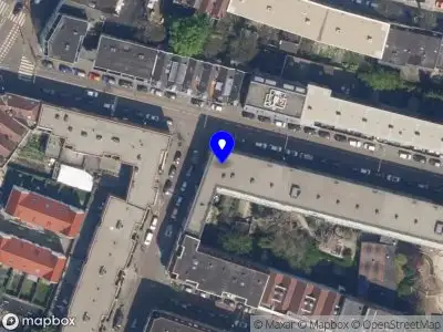 Ambulance met grote spoed naar de Zaagmolenstraat in Rotterdam