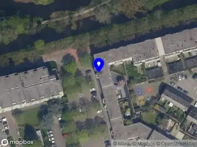 Ambulance met grote spoed naar de Odessastraat in Rotterdam