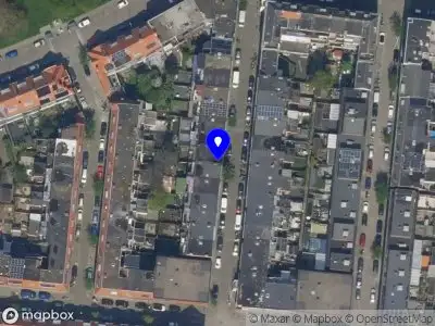 Ambulance met gepaste spoed naar de Halleystraat in Schiedam