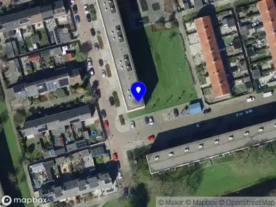 Brandweer met gepaste spoed naar de Lampionstraat in Spijkenisse vanwege stankoverlast
