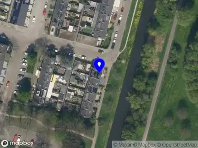 Ambulance met gepaste spoed naar de Markstraat in Ridderkerk