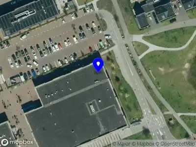 Brandweer met grote spoed naar de Parkweide in Ede vanwege voertuigbrand