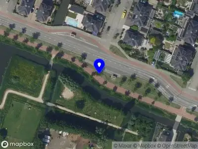 Ambulance met grote spoed naar de Zuidkil in Papendrecht