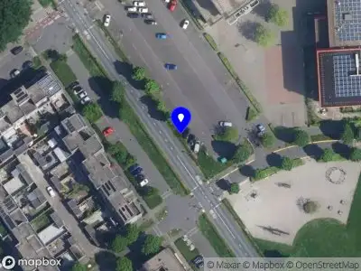 Politie naar de Hebridenstraat in Almere vanwege aanrijding met letsel