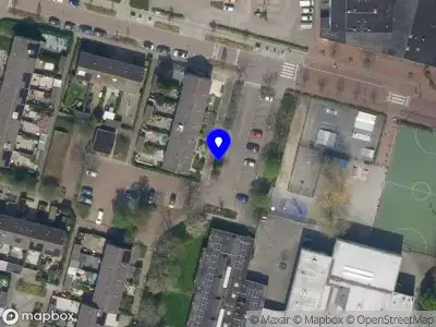 Ambulance met grote spoed naar de Grevelingenhof in Ridderkerk