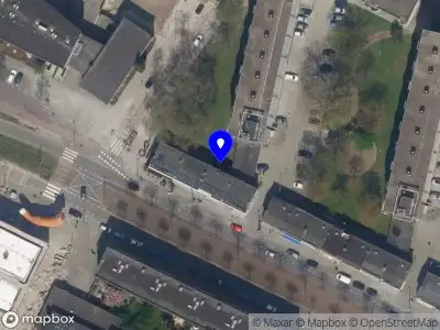 Ambulance naar de Schiedamseweg in Rotterdam