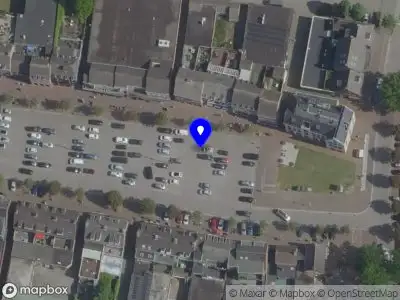 112 melding Brandweer met grote spoed naar de Piet van Thielplein in Beek en Donk vanwege waarnemen gaslucht