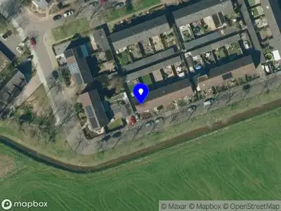 Brandweer met grote spoed naar de Douwes Dekkerstraat in Zevenaar vanwege reanimatie