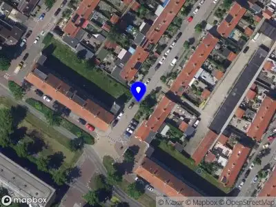 Ambulance met gepaste spoed naar de Kastanjelaan in Alblasserdam