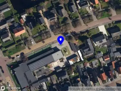 Brandweer met grote spoed naar de Dr. G van Schouwenlaan in Heerenveen vanwege gebouwbrand