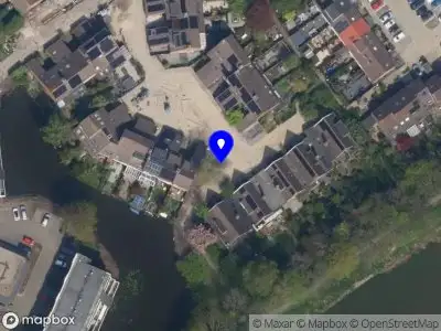 Brandweer met grote spoed naar de Orfeo in Capelle aan den IJssel vanwege gebouwbrand