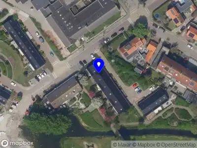 Ambulance met grote spoed naar de De Wei in Valkenburg