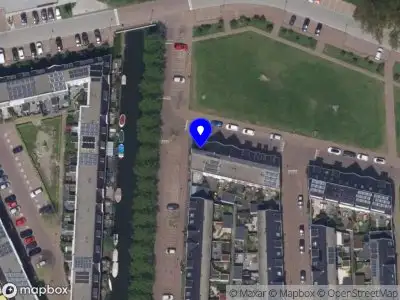 Ambulance met gepaste spoed naar de Zaalsportstraat in Leiden