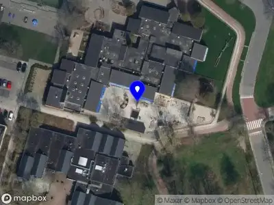 Brandweer met gepaste spoed naar de Walakker in Assen vanwege een liftopsluiting