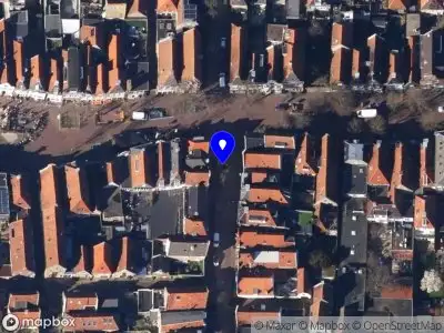 Brandweer met gepaste spoed naar de Kleine Bredeplaats in Harlingen