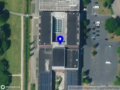 Brandweer met grote spoed naar de Adelaarslaan in Apeldoorn vanwege stankoverlast