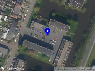 Ambulance met grote spoed naar de Jan Thijssenstraat in Vlaardingen