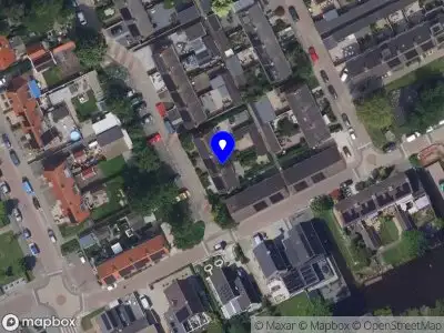Ambulance met gepaste spoed naar de Irenestraat in Brandwijk
