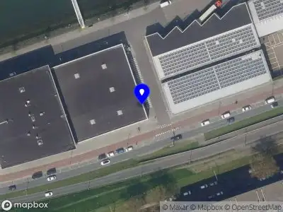 Ambulance met gepaste spoed naar de Brielselaan in Rotterdam